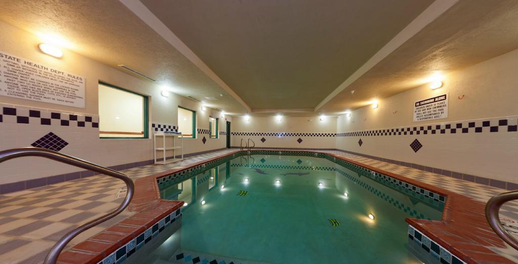 Country Inn & Suites By Radisson, Elkhart North, In Zewnętrze zdjęcie